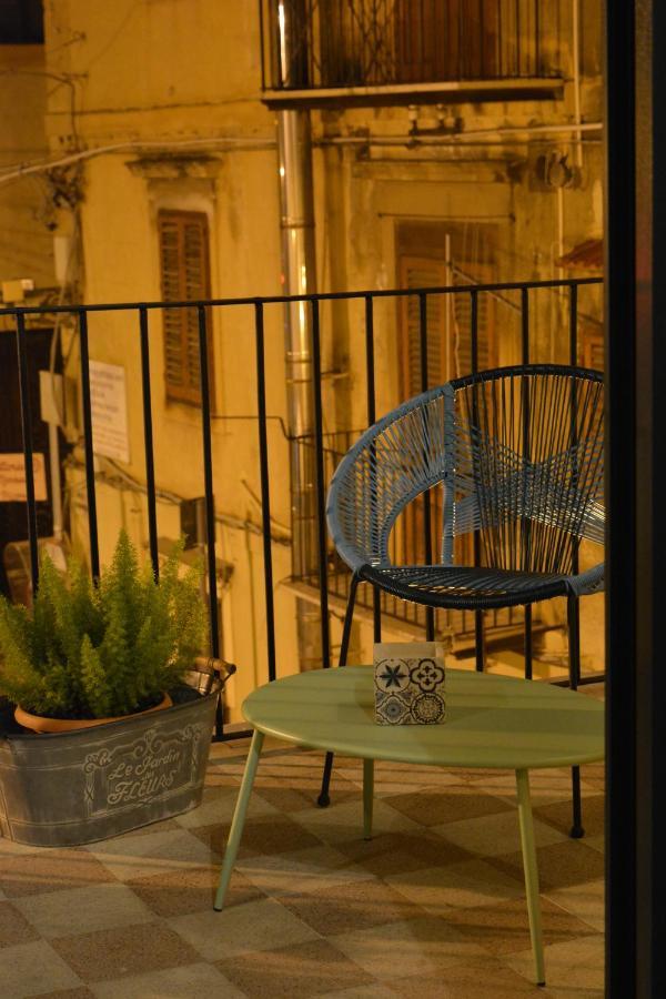 مونريالي Torre'S Camere & Caffe المظهر الخارجي الصورة