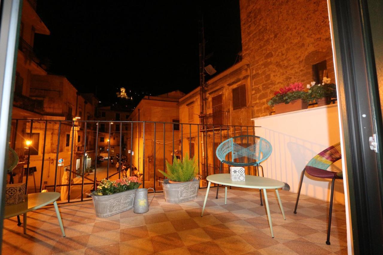 مونريالي Torre'S Camere & Caffe المظهر الخارجي الصورة